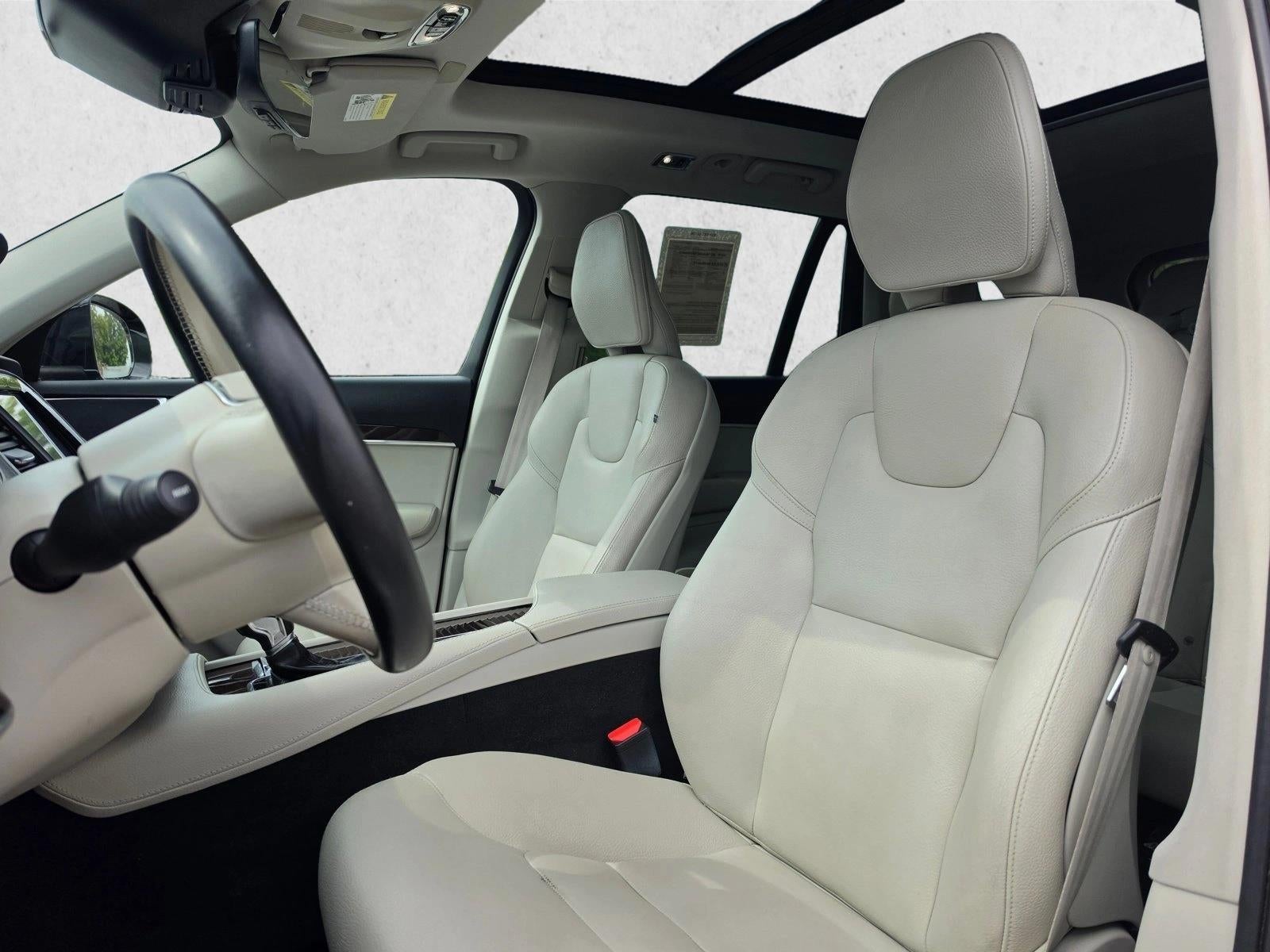 2019 Volvo XC90 T6 AWD Momentum