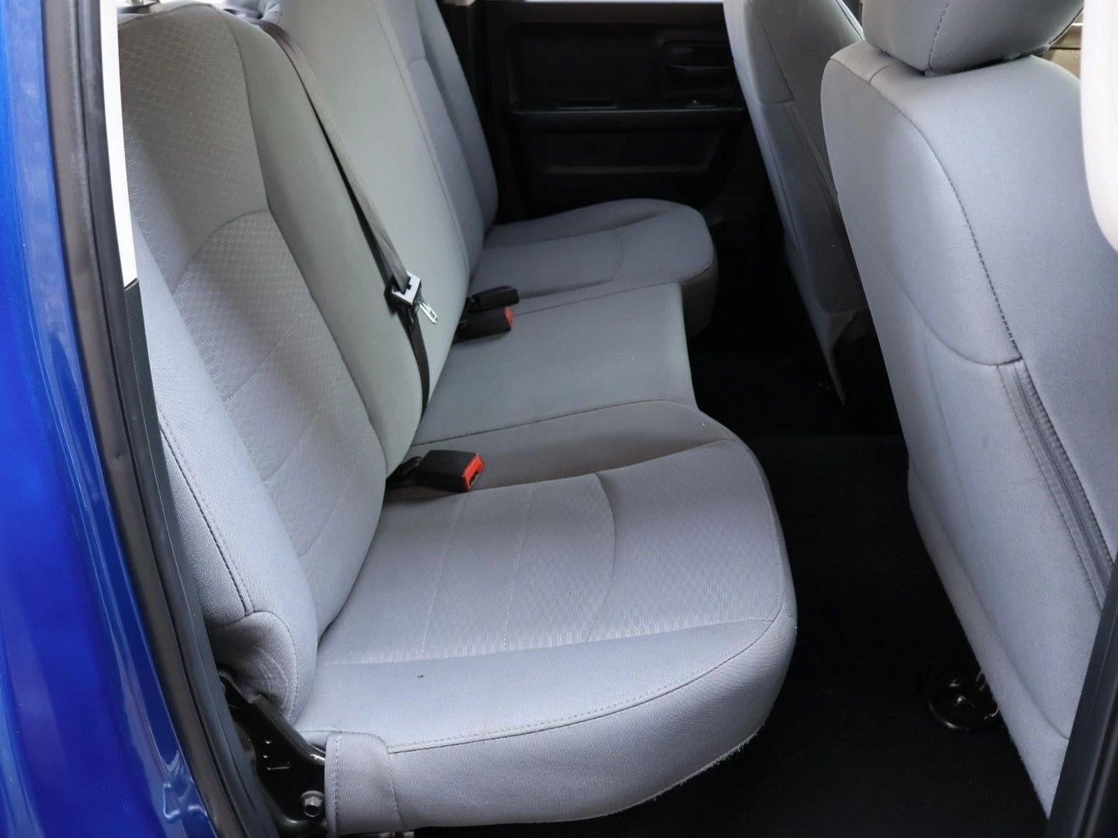 2018 RAM 1500 Express 4x4 Quad Cab 6'4" Box