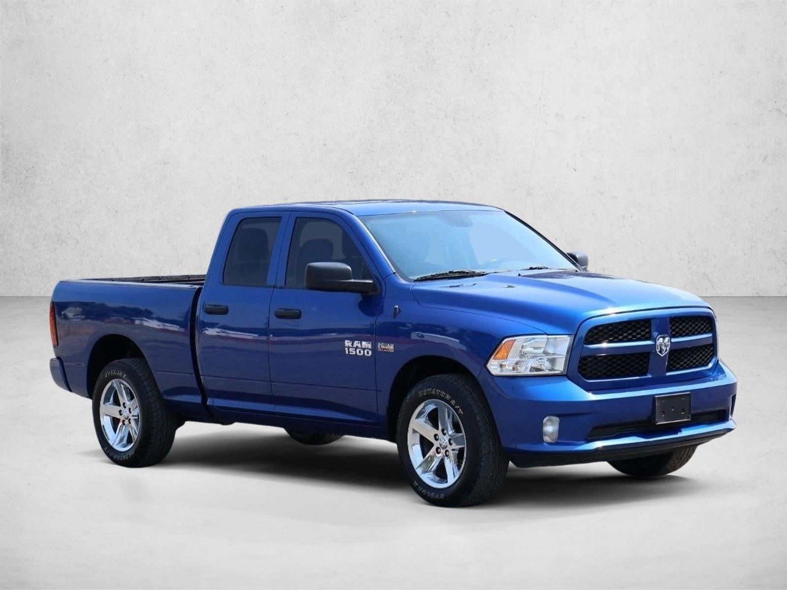 2018 RAM 1500 Express 4x4 Quad Cab 6'4" Box