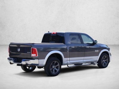 2017 RAM 1500 Laramie 4x4 Crew Cab 5'7" Box