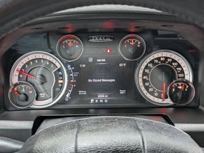 2017 RAM 1500 Big Horn 4x4 Crew Cab 6'4" Box