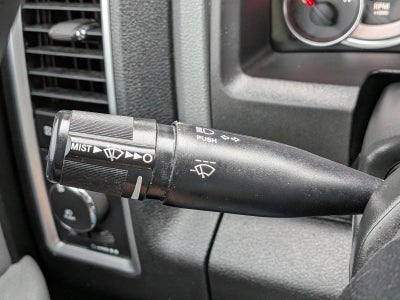 2017 RAM 1500 Big Horn 4x4 Crew Cab 6'4" Box