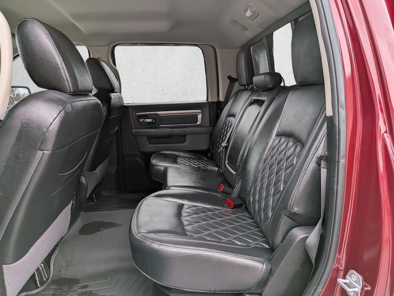 2017 RAM 1500 Big Horn 4x4 Crew Cab 6'4" Box