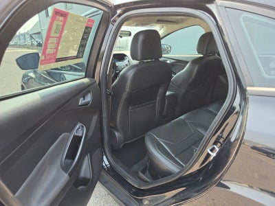 2016 Ford Focus 4dr Sdn SE