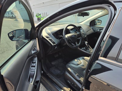 2016 Ford Focus 4dr Sdn SE