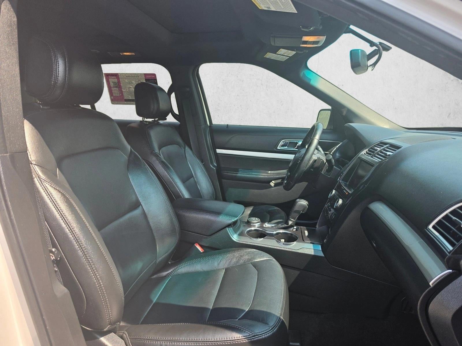 2016 Ford Explorer 4WD 4dr XLT