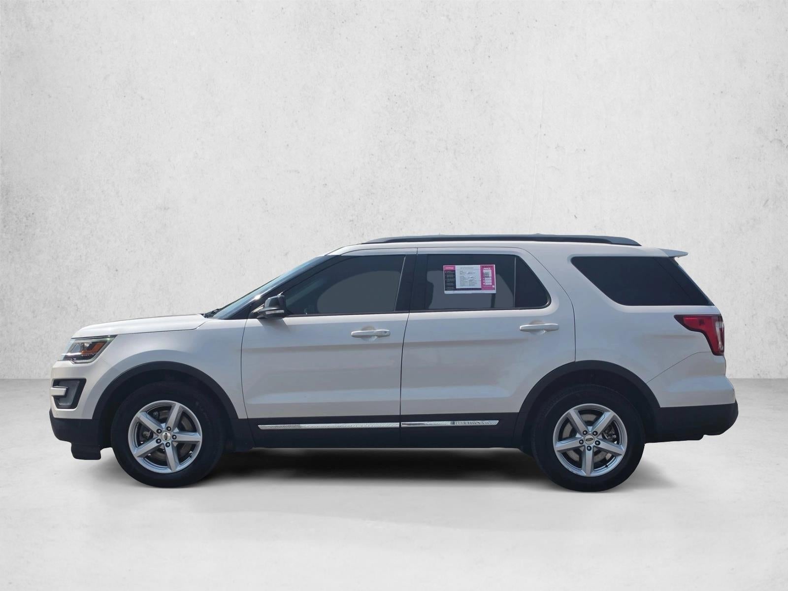 2016 Ford Explorer 4WD 4dr XLT