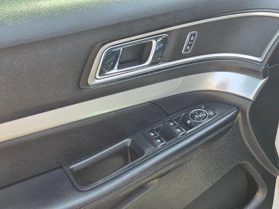 2016 Ford Explorer 4WD 4dr XLT
