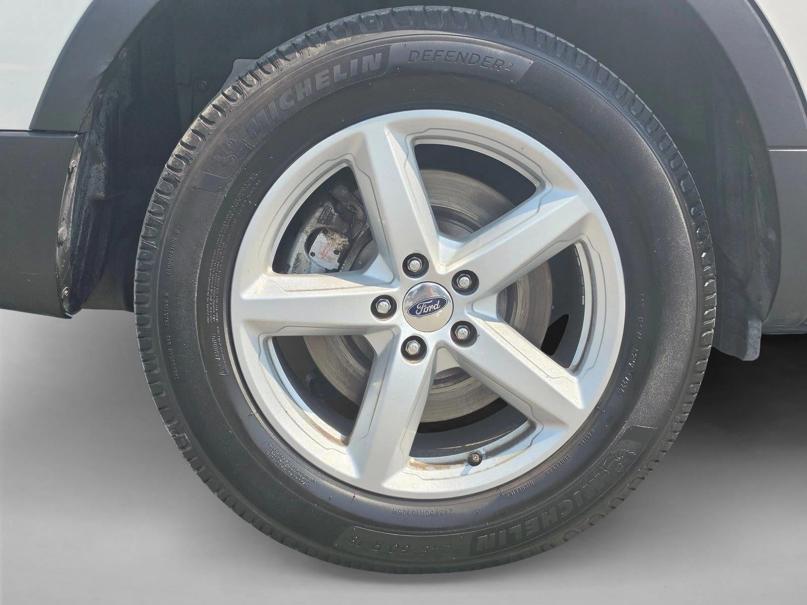 2016 Ford Explorer 4WD 4dr XLT