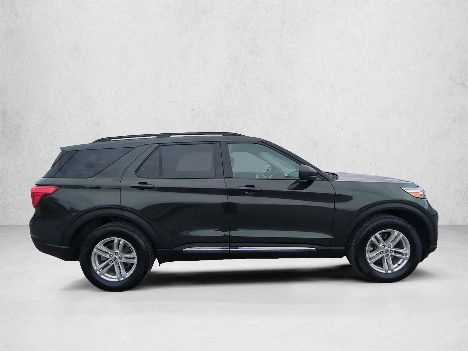 2022 Ford Explorer XLT 4WD