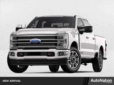 2023 Ford Super Duty F-350 DRW LARIAT 4WD Crew Cab 8' Box