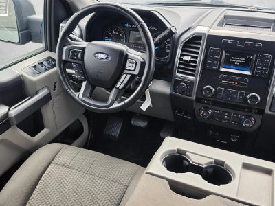 2015 Ford F-150 4WD SuperCrew 5-1/2 Ft Box XLT