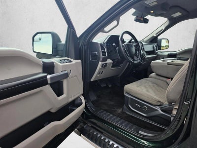 2015 Ford F-150 4WD SuperCrew 5-1/2 Ft Box XLT
