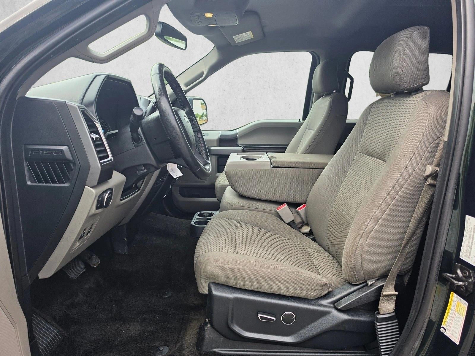 2015 Ford F-150 4WD SuperCrew 5-1/2 Ft Box XLT