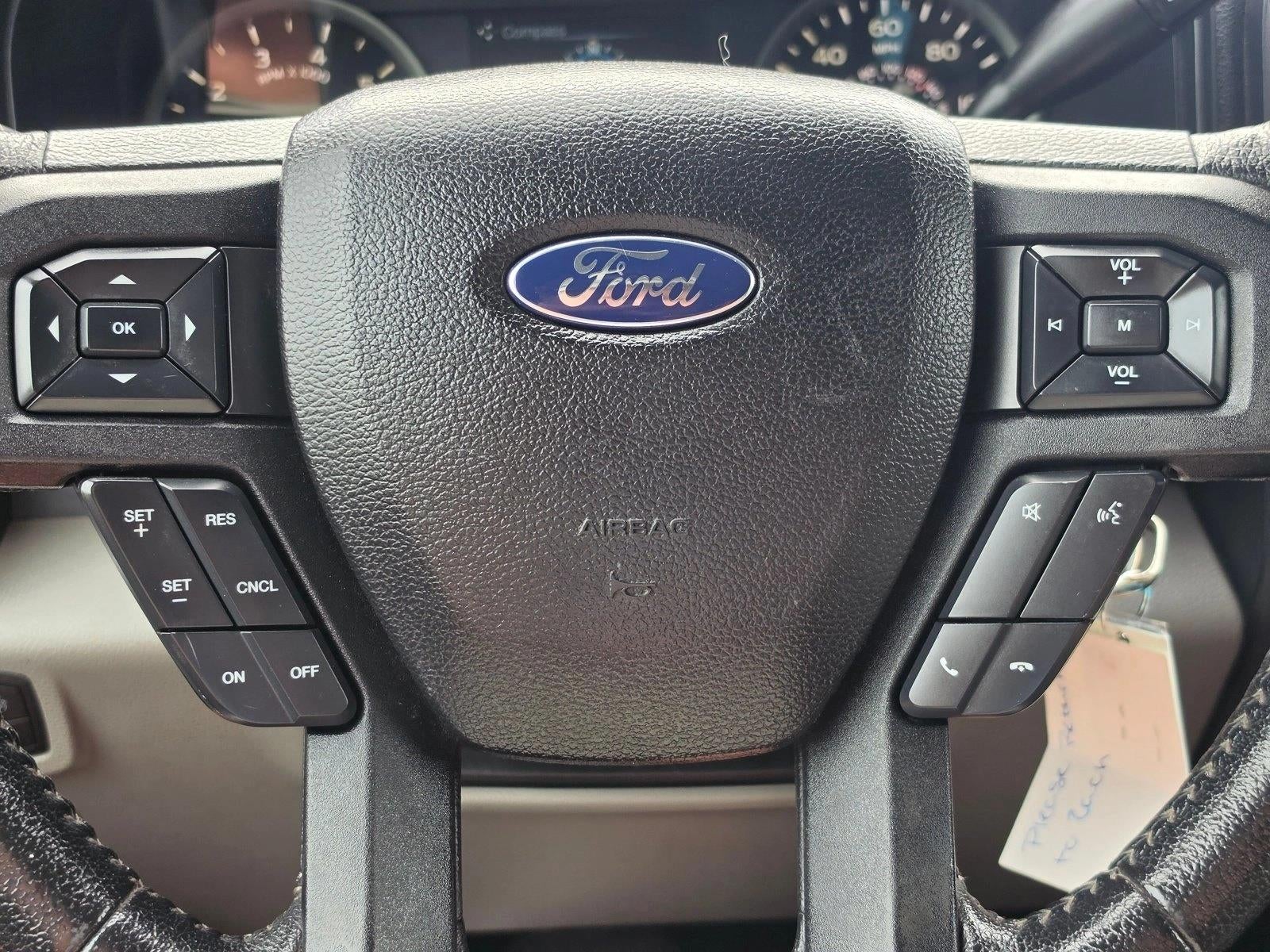 2015 Ford F-150 4WD SuperCrew 5-1/2 Ft Box XLT