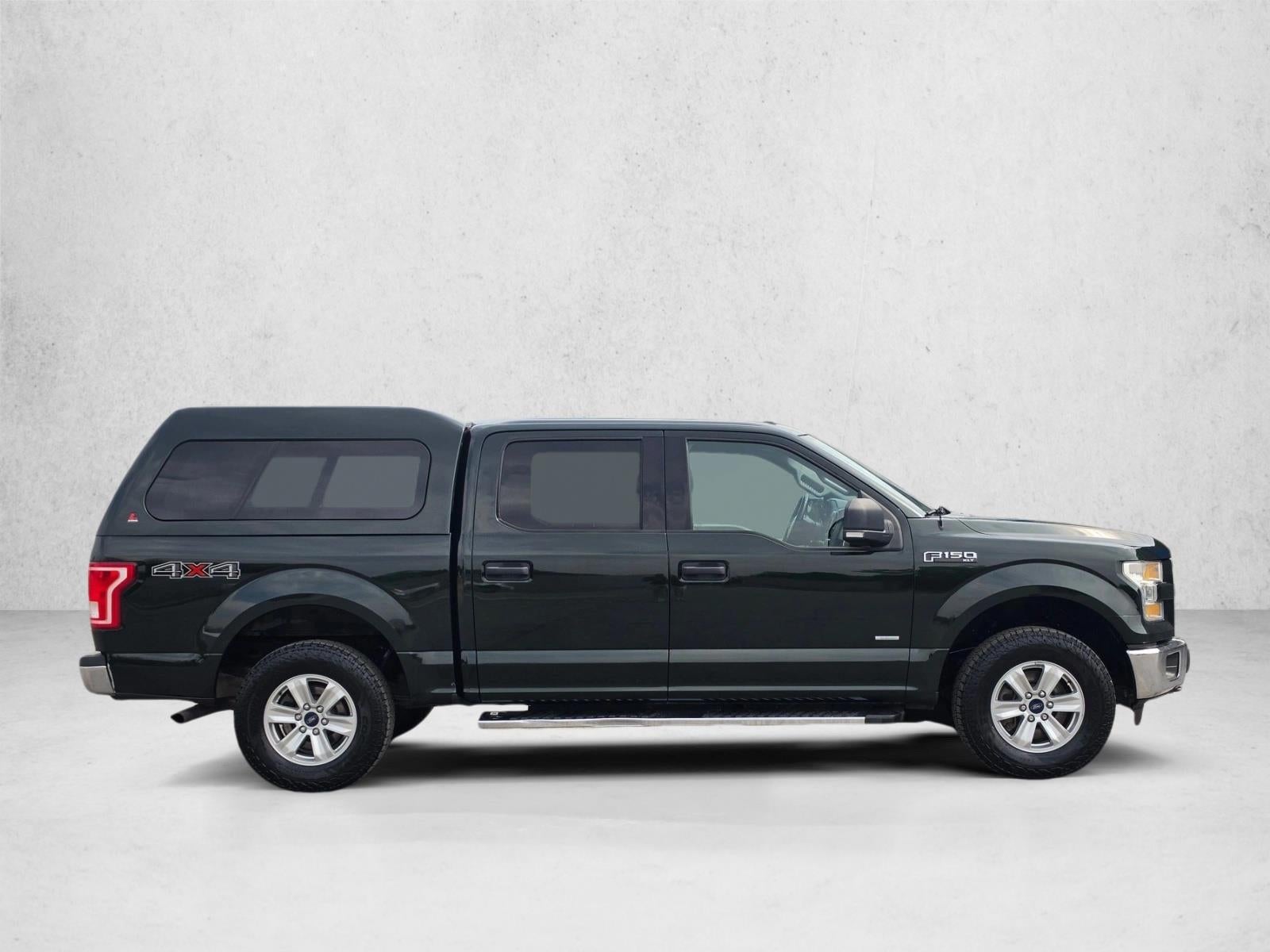 2015 Ford F-150 4WD SuperCrew 5-1/2 Ft Box XLT