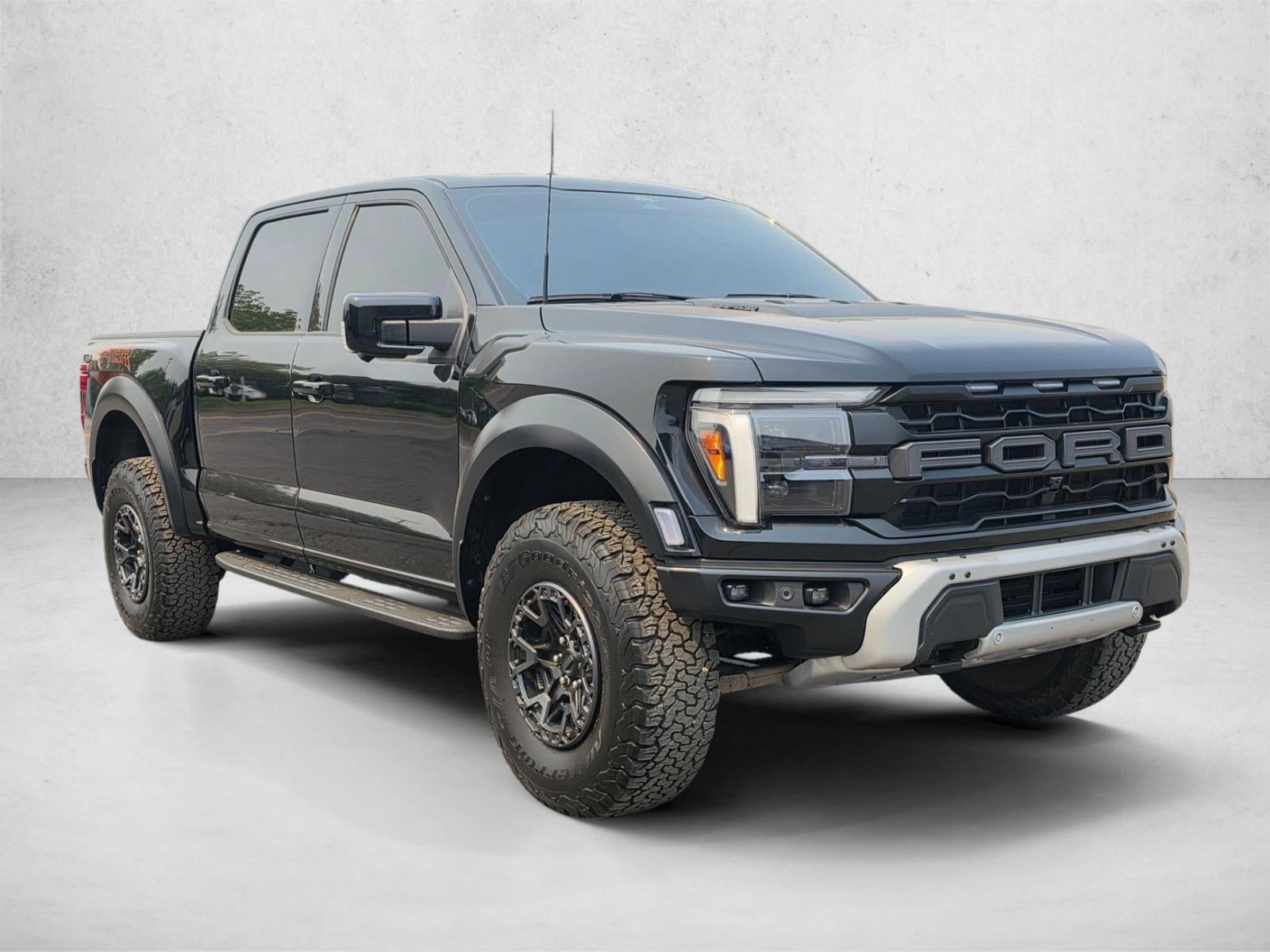 2025 Ford F-150 Raptor 4WD SuperCrew 5.5' Box