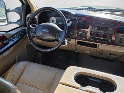 2005 Ford Super Duty F-350 SRW XL