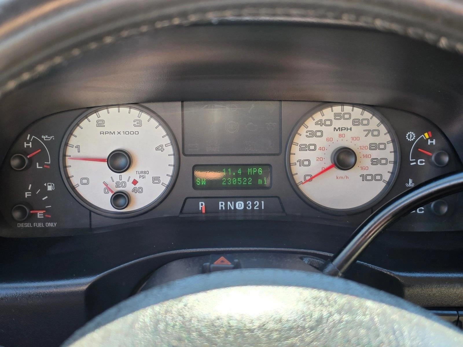 2005 Ford Super Duty F-350 SRW XL