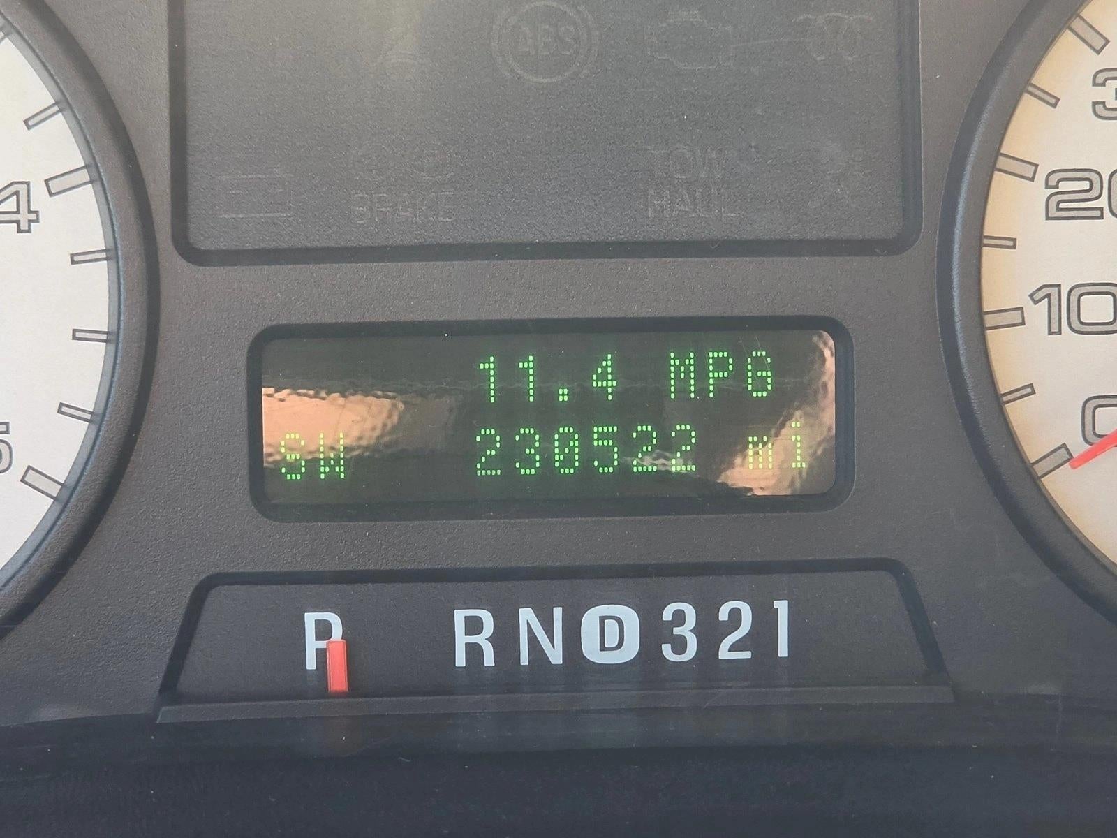 2005 Ford Super Duty F-350 SRW XL