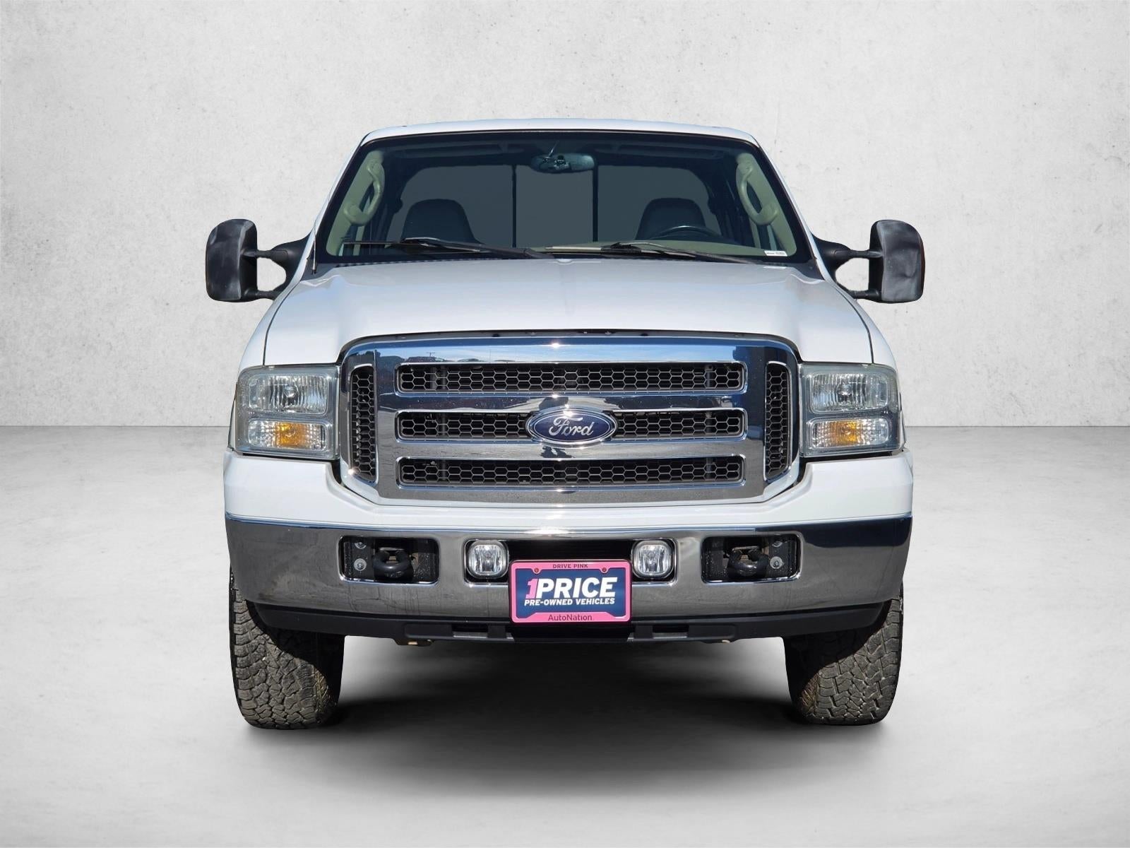 2005 Ford Super Duty F-350 SRW XL