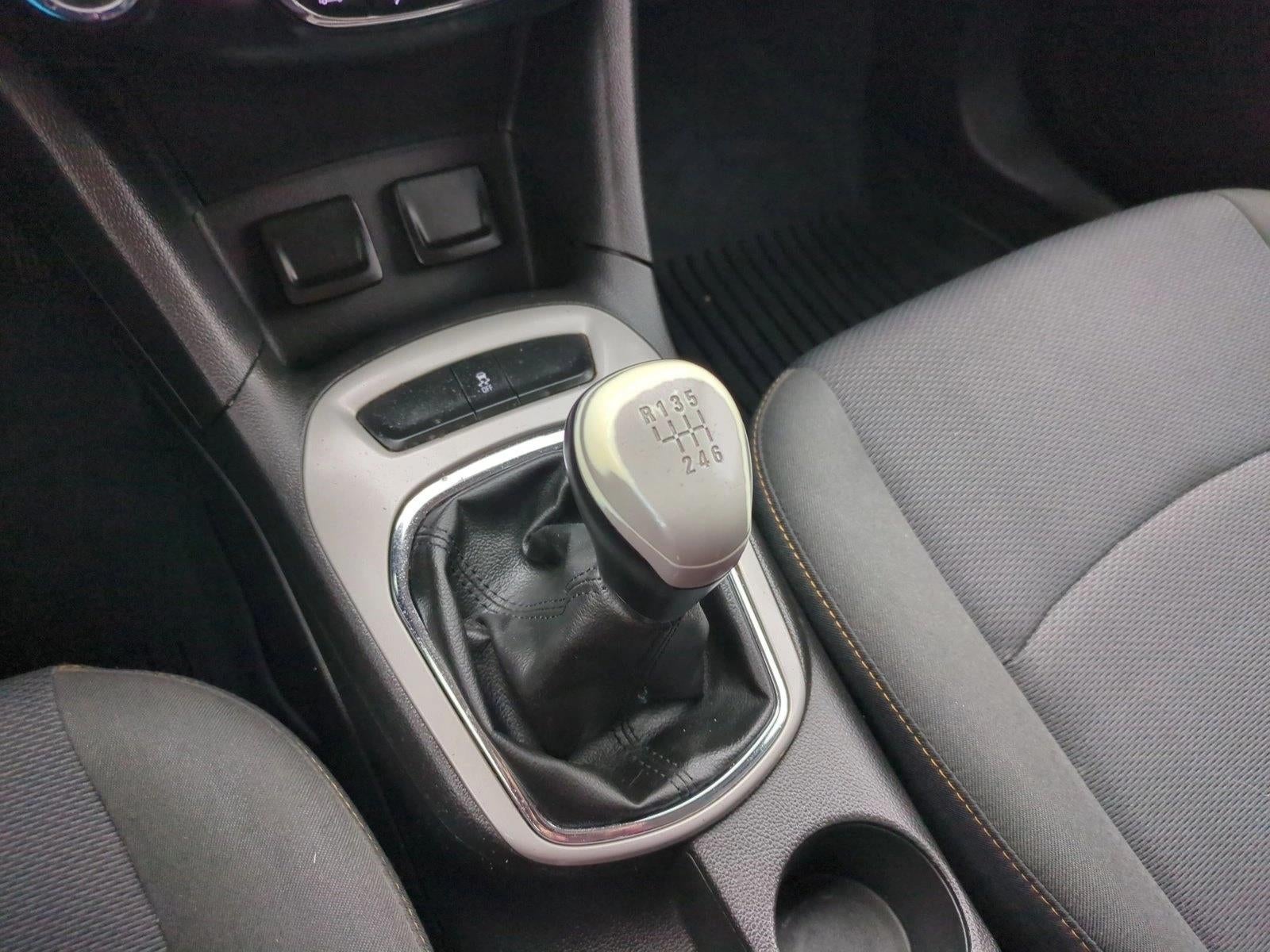 2017 Chevrolet Cruze Sedan LS (Manual)