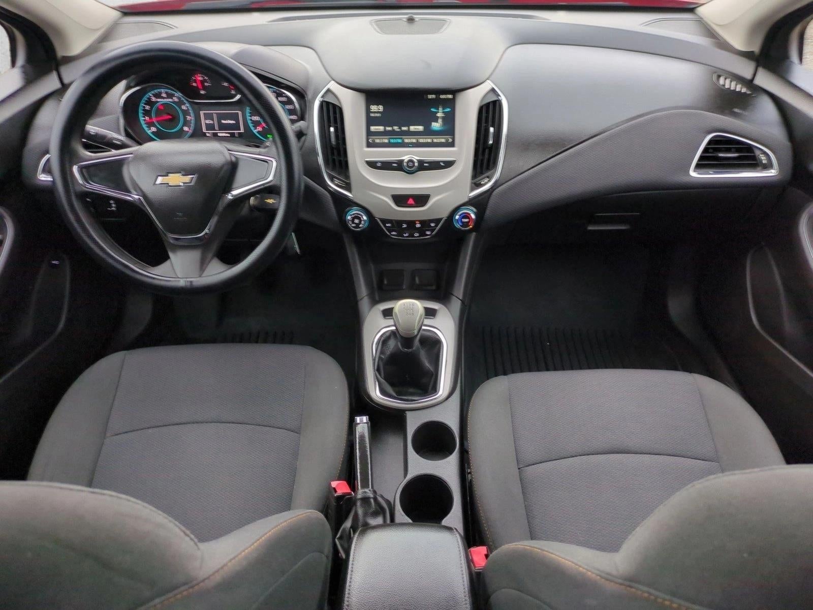 2017 Chevrolet Cruze Sedan LS (Manual)