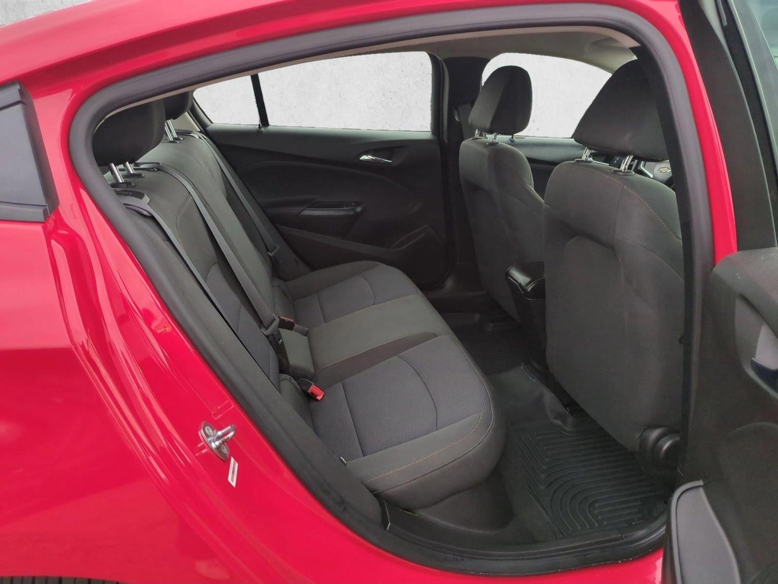 2017 Chevrolet Cruze Sedan LS (Manual)