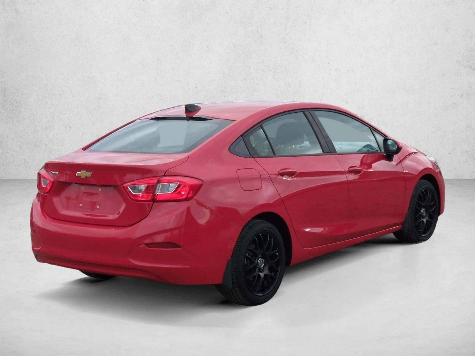 2017 Chevrolet Cruze Sedan LS (Manual)