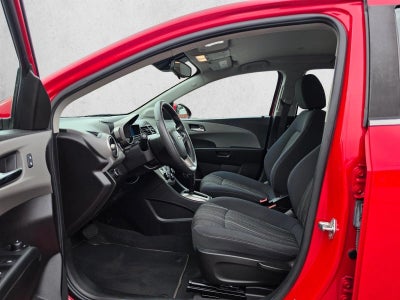 2016 Chevrolet Sonic Sedan LT Auto