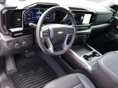 2025 Chevrolet Silverado 3500 HD Crew Cab Long Box 4-Wheel Drive LTZ