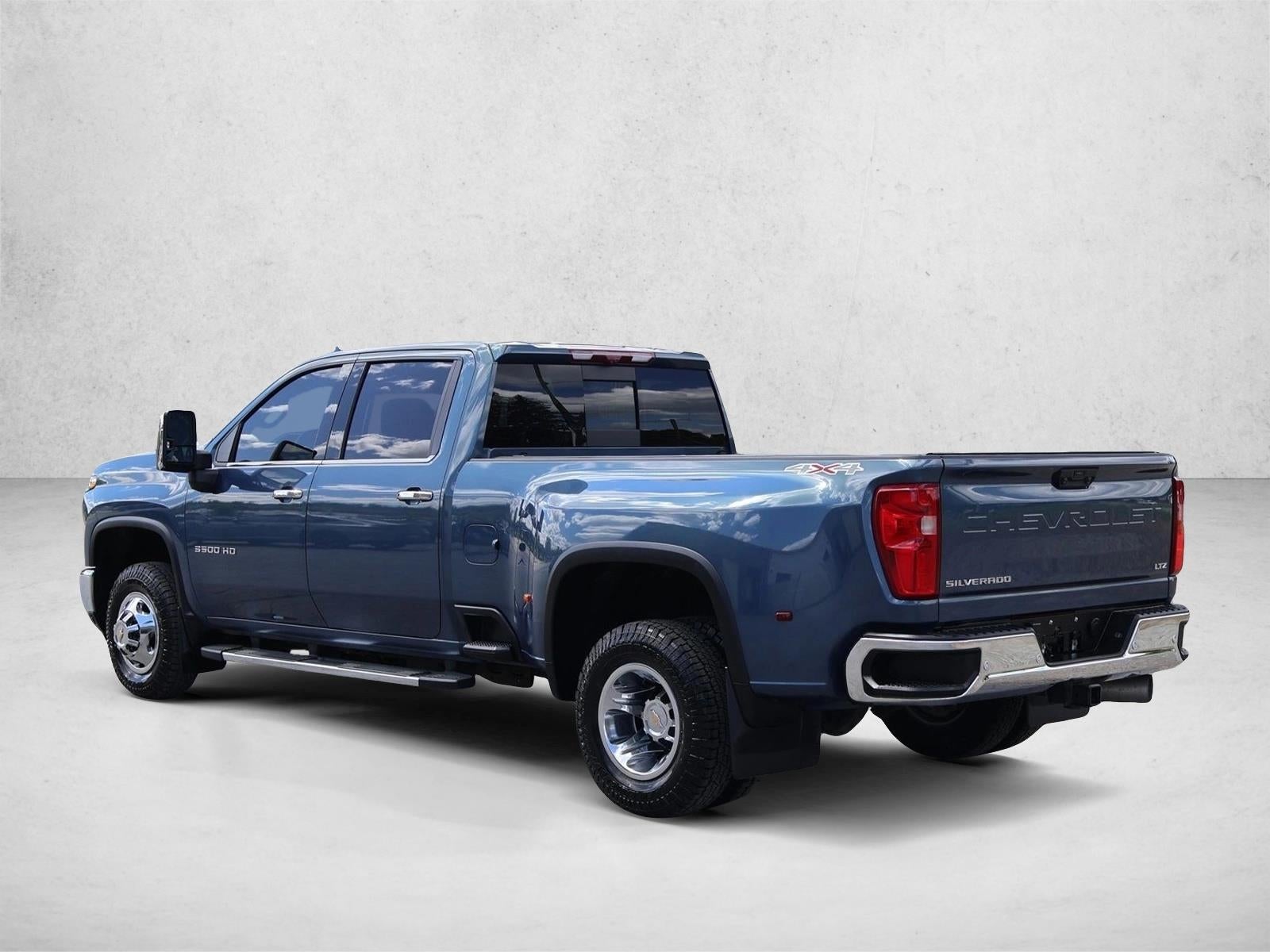 2025 Chevrolet Silverado 3500 HD Crew Cab Long Box 4-Wheel Drive LTZ