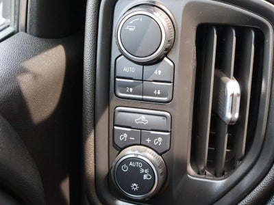 2021 Chevrolet Silverado 1500 Crew Cab Short Box 4-Wheel Drive Custom Trail Boss