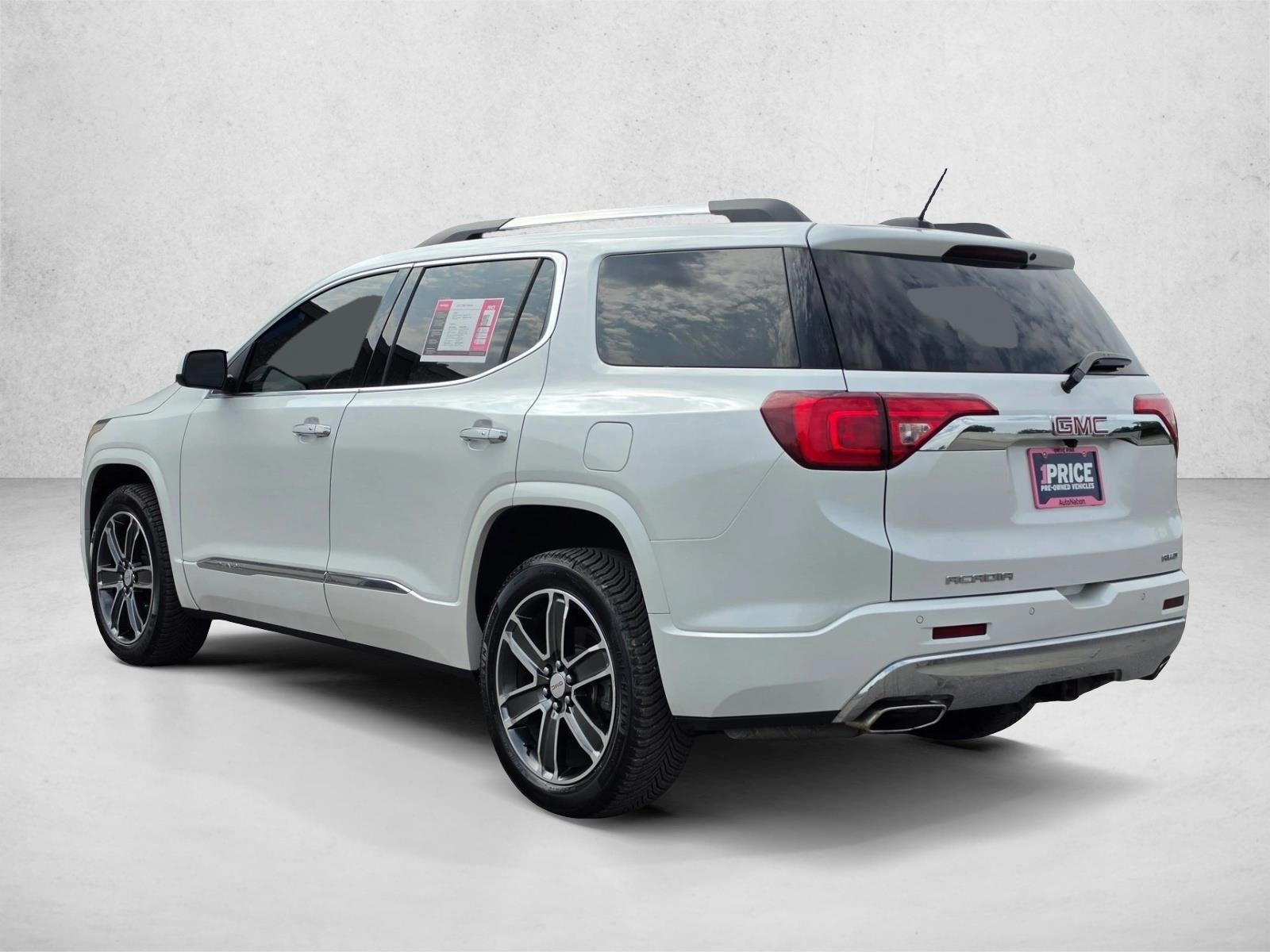 2017 GMC Acadia AWD Denali