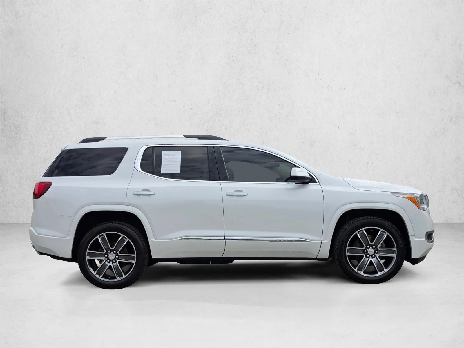 2017 GMC Acadia AWD Denali