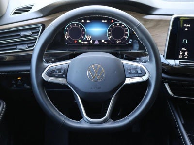 2025 Volkswagen Atlas 2.0T SE w/Technology 4MOTION