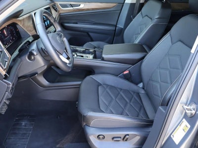 2025 Volkswagen Atlas 2.0T SE w/Technology 4MOTION