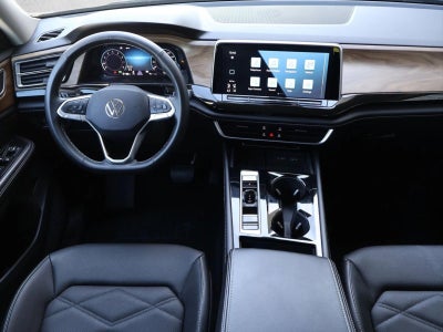 2025 Volkswagen Atlas 2.0T SE w/Technology 4MOTION