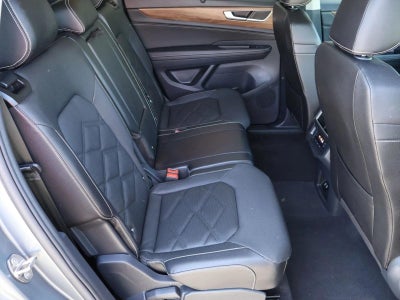 2025 Volkswagen Atlas 2.0T SE w/Technology 4MOTION