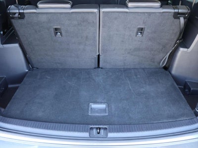 2025 Volkswagen Atlas 2.0T SE w/Technology 4MOTION