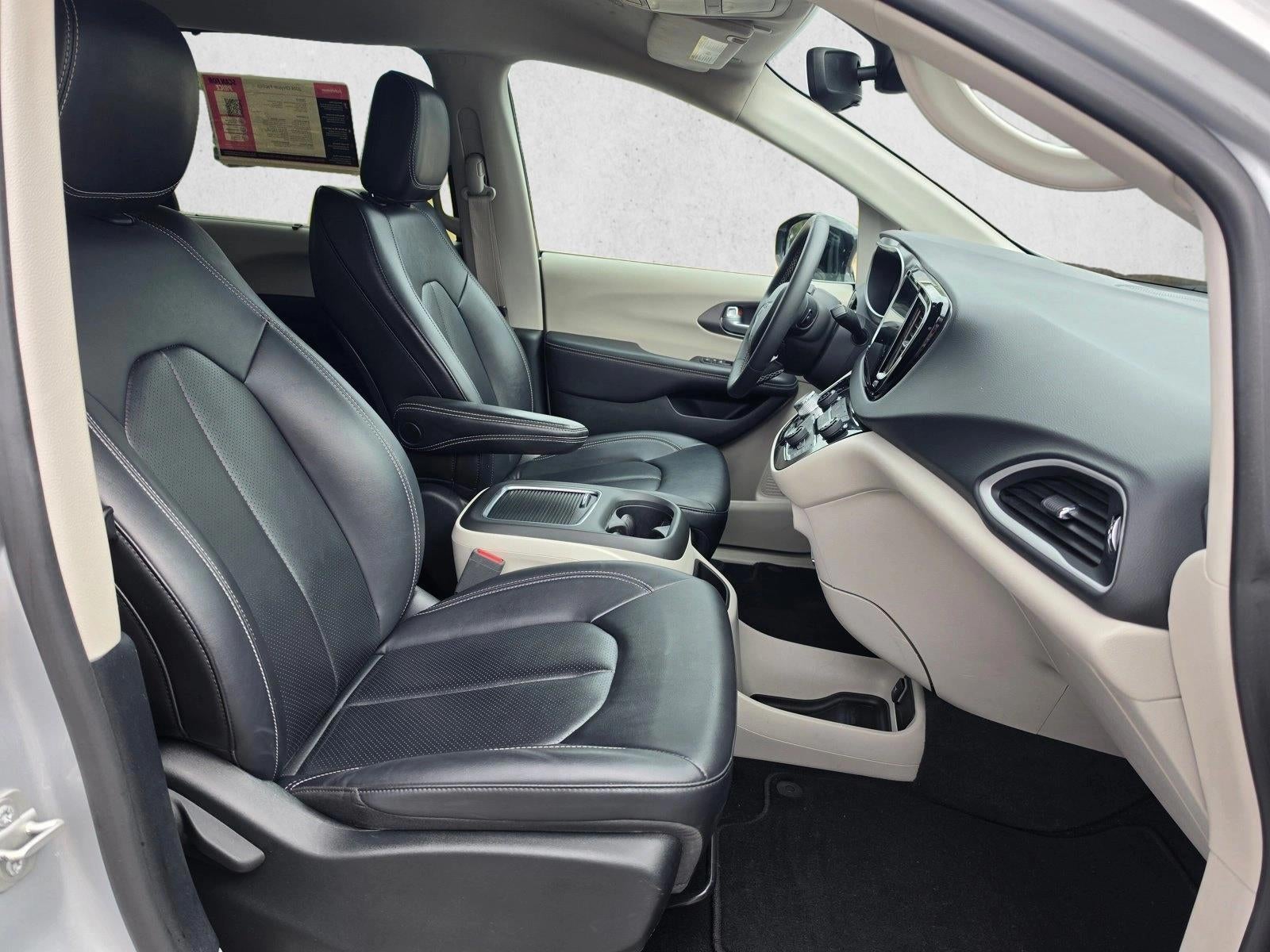 2024 Chrysler Pacifica Touring L FWD