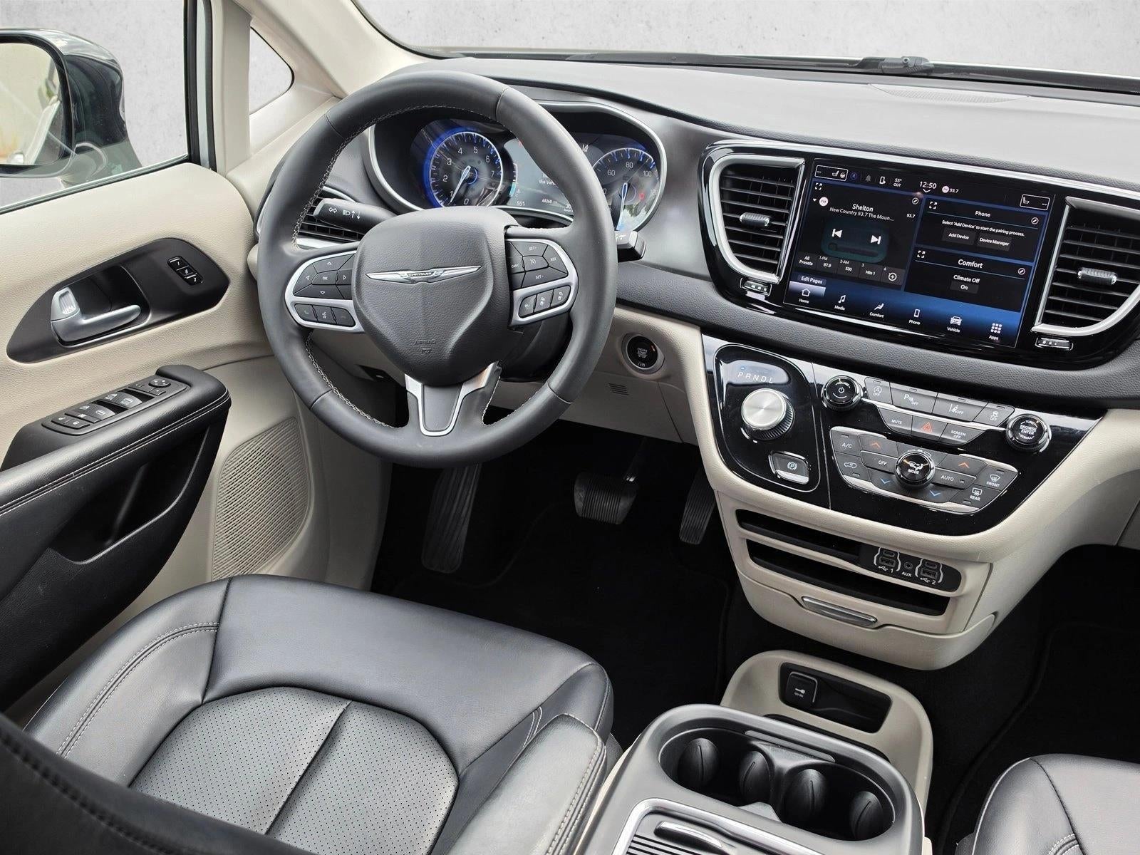2024 Chrysler Pacifica Touring L FWD