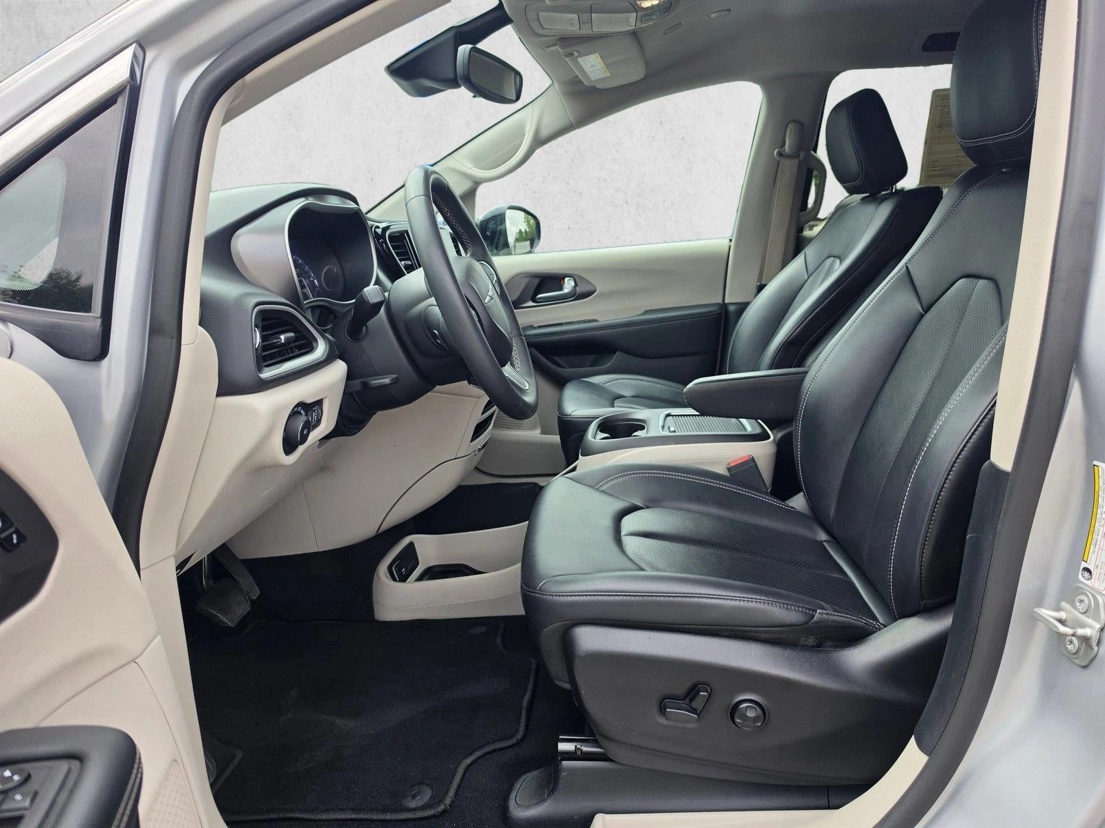 2024 Chrysler Pacifica Touring L FWD