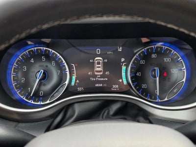 2024 Chrysler Pacifica Touring L FWD
