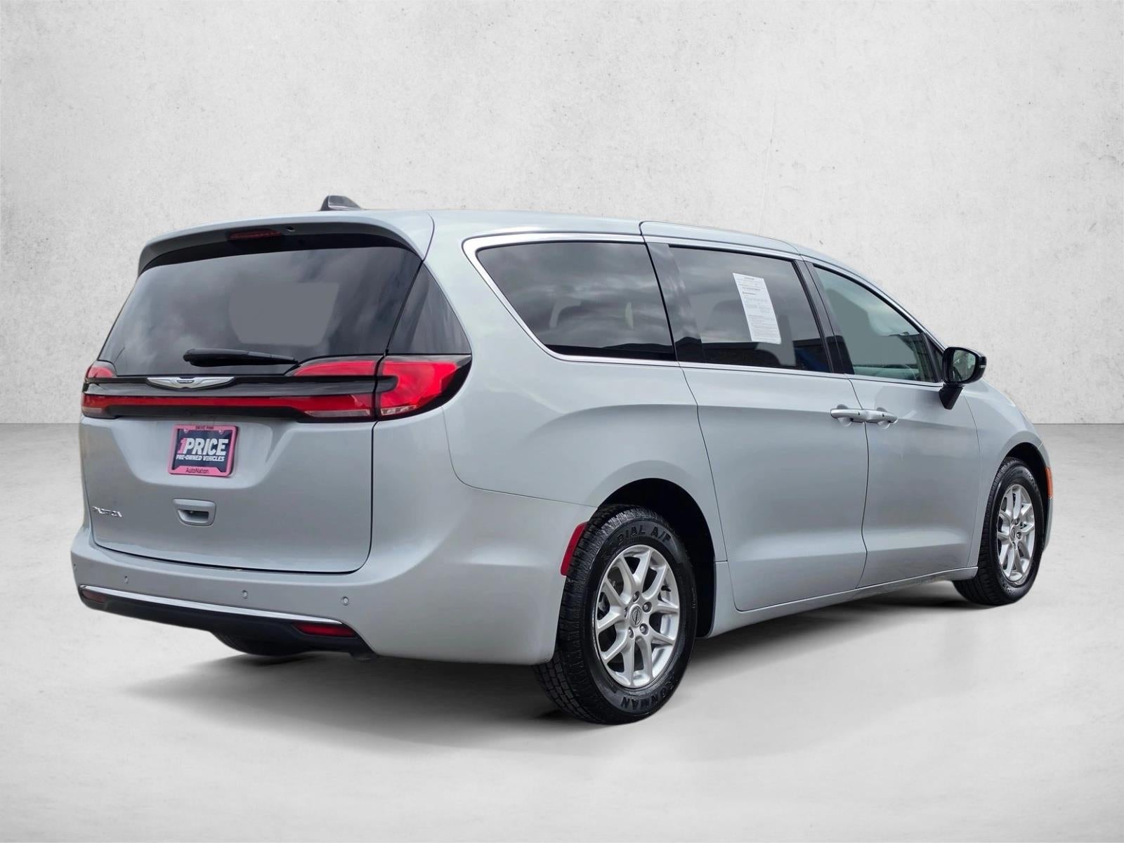 2024 Chrysler Pacifica Touring L FWD