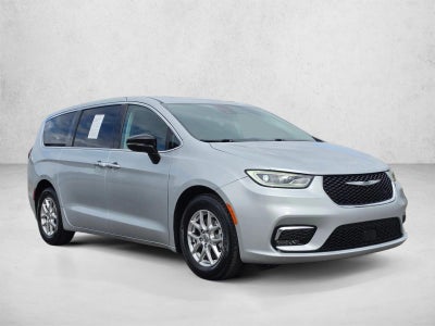 2024 Chrysler Pacifica Touring L FWD