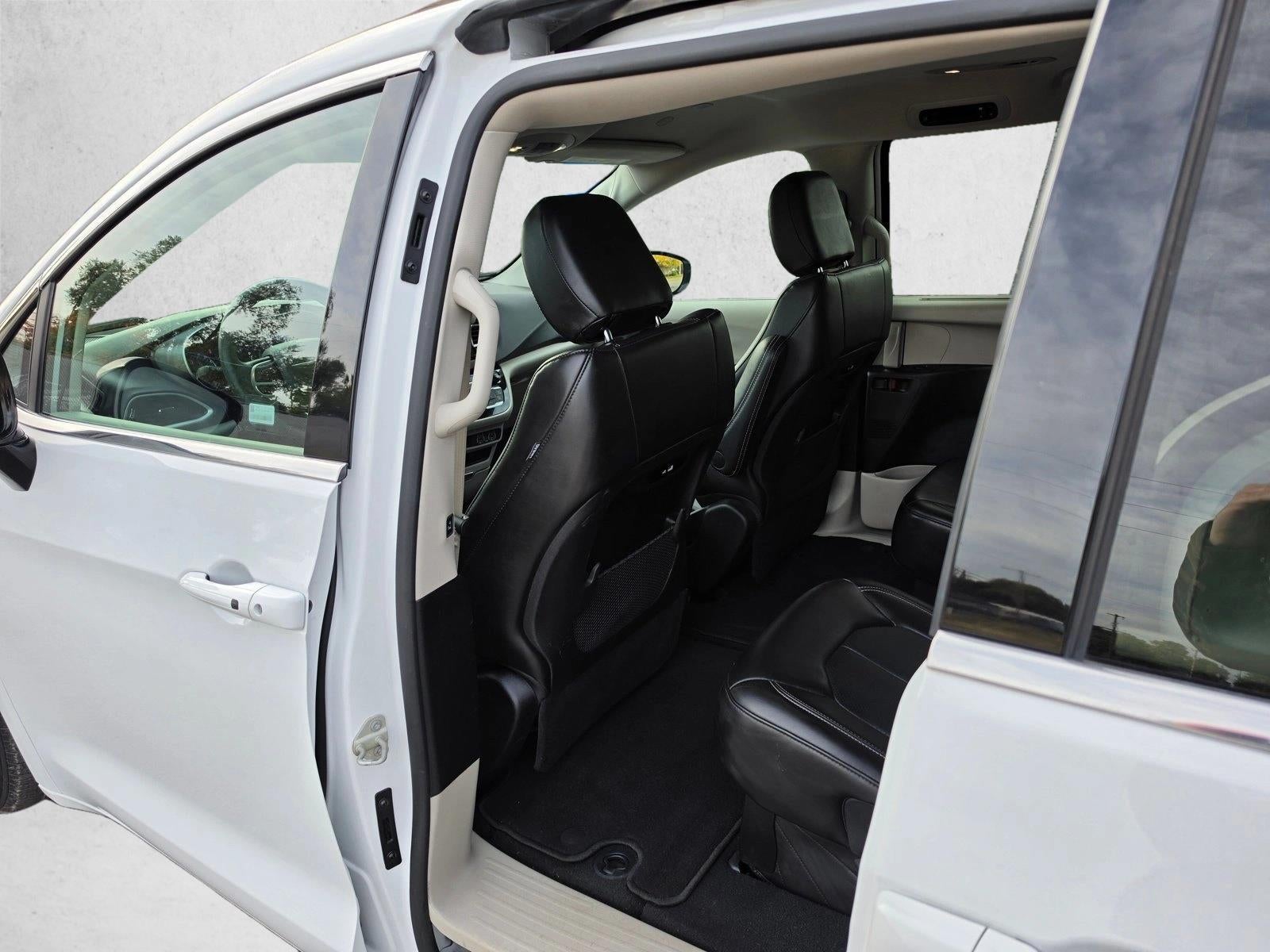 2024 Chrysler Pacifica Touring L FWD