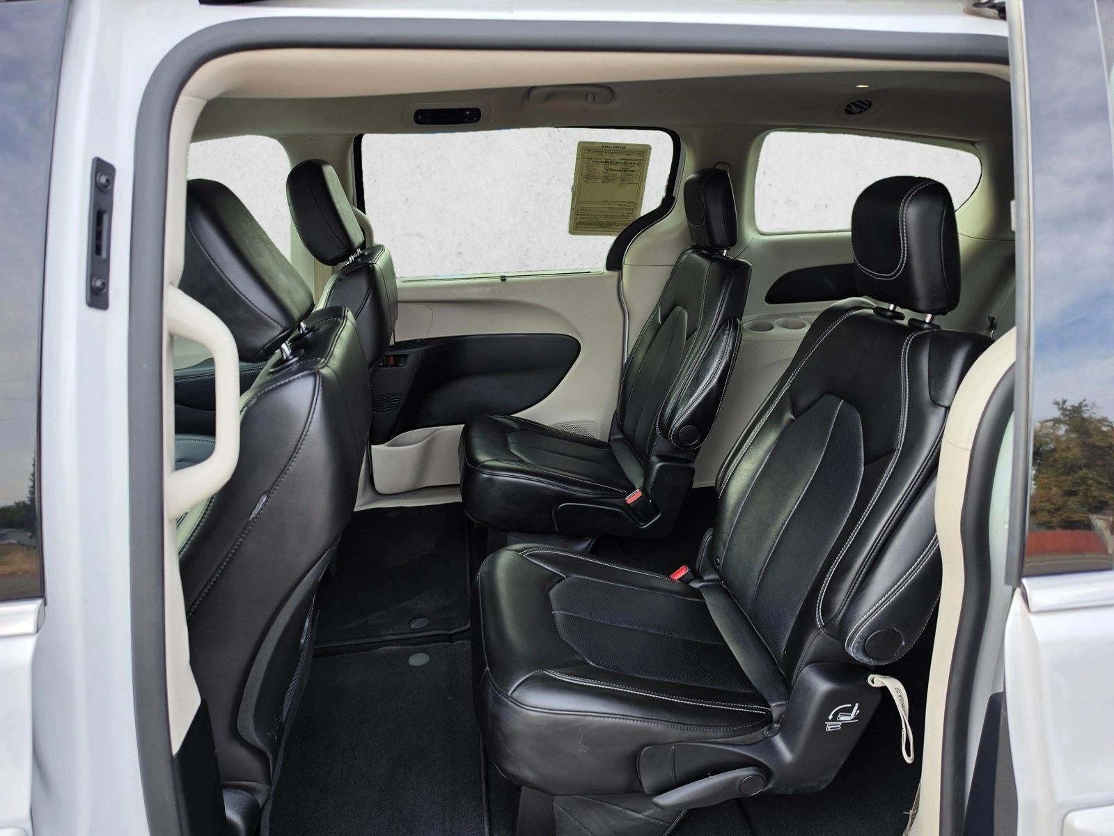 2024 Chrysler Pacifica Touring L FWD