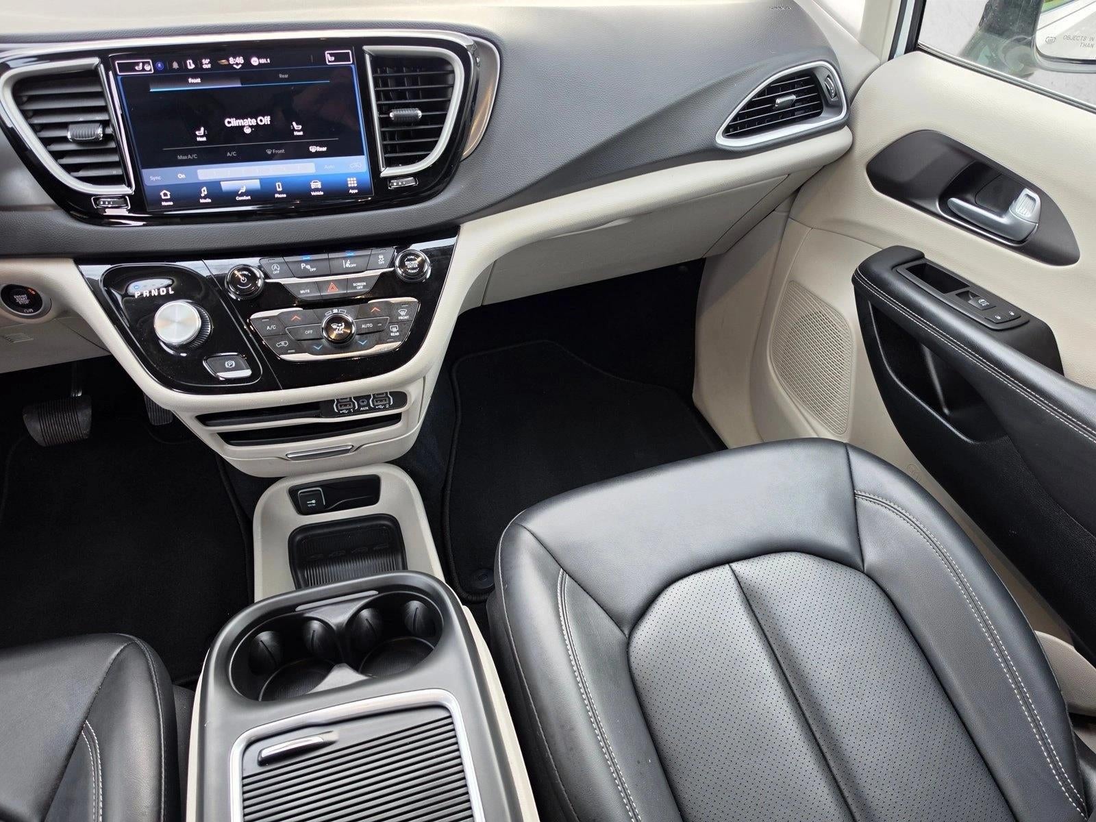 2024 Chrysler Pacifica Touring L FWD