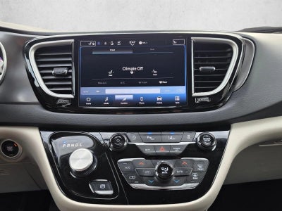 2024 Chrysler Pacifica Touring L FWD